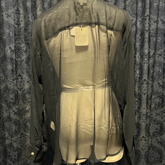 Sheer Silk/Chiffon Black Button-Up Blouse with abalone shell buttons NWT - Picture 5 of 9